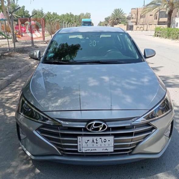 هیوندای ئەلەنترا
